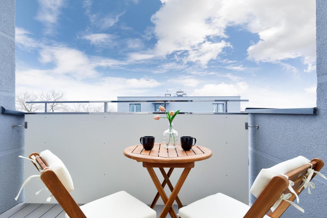 Apartament Premium Platany By Noclegi Renters 코워브제크 외부 사진