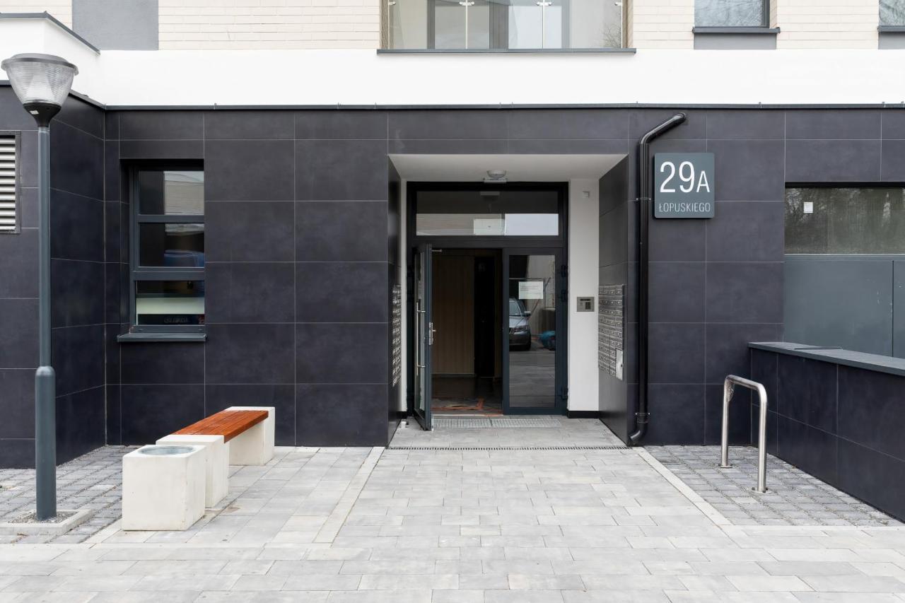 Apartament Premium Platany By Noclegi Renters 코워브제크 외부 사진